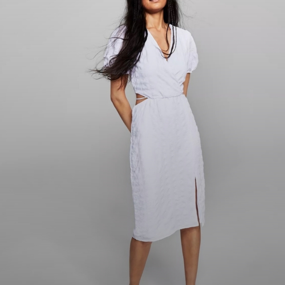 And Now This White Textured Cut Out V-Neck Midi Dress SZ L NWTs